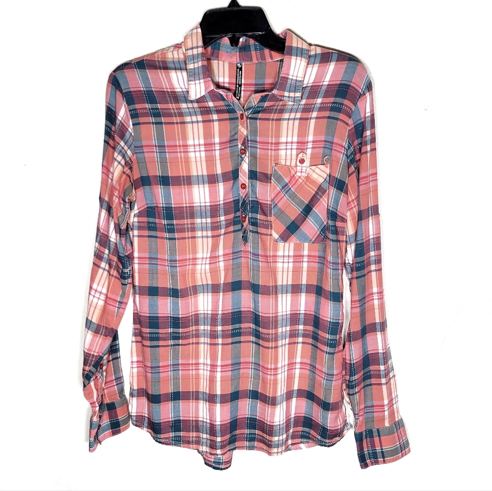 Kuhl plaid button down M longsleeve shirt women's medium peach pink